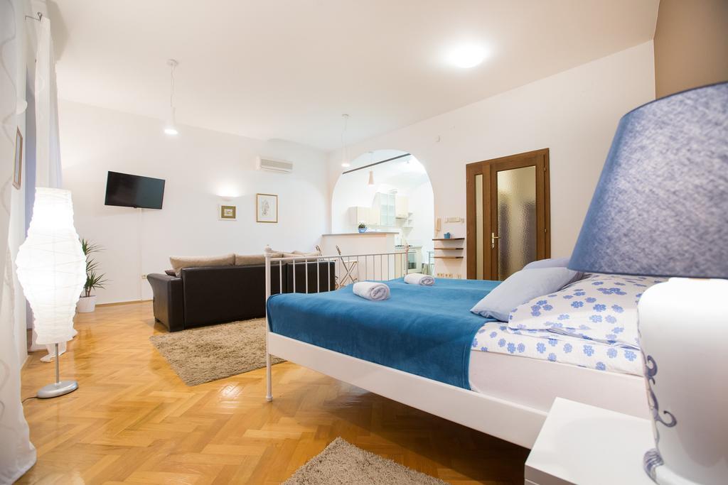 Apartman Kaptol Загреб Екстериор снимка
